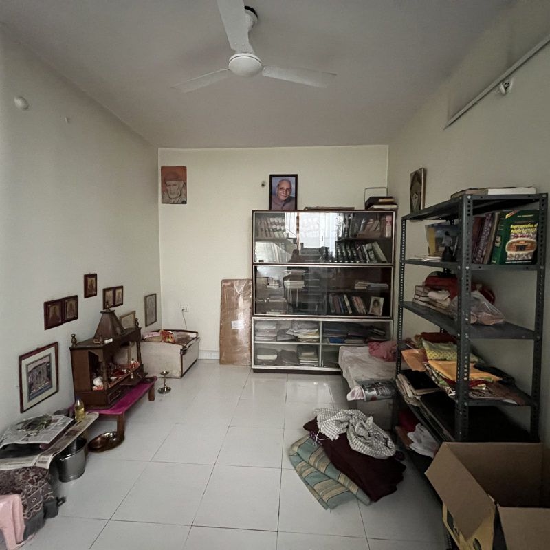 Near Staircase Area (1)